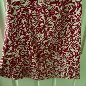 Worthington A-Line Skirt in Pink & White Floral, Pleats, Size 8, 97% Cotton